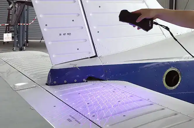 航空機の翼の検査