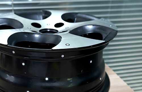 Comment scanner des pièces sombres ou réfléchissantes