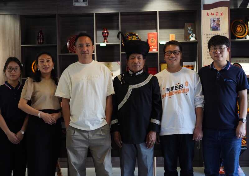 Alibaba-Public-Welfare-launched-a-project-featuring-3D-digital-Yi-lacquerware