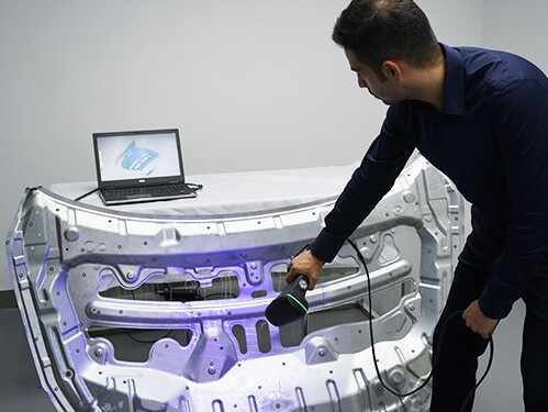 SIMSCAN-E Intelligent, Wireless and Palm-Sized 3D Scanner